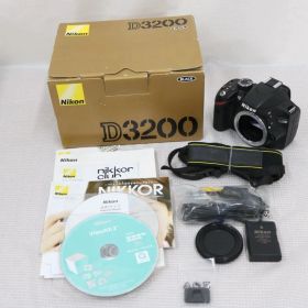 【返品保証】 【シャッター11874回】ニコン Nikon D3200 デジタル一眼 ボディ e8569