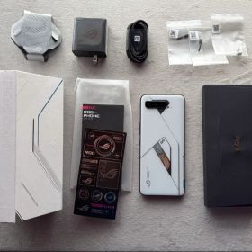 ROG Phone5 Ultimate 本体+FAN GIFT BOX