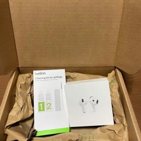 GW限定‼️新品未使用Apple AirPods4 &クリーニングキット➕おまけ付