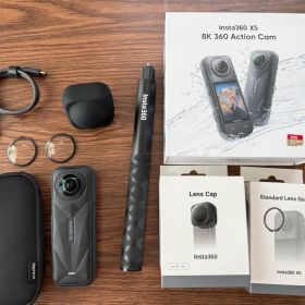 Insta360 X5 セット 美品 64GB SDカード付