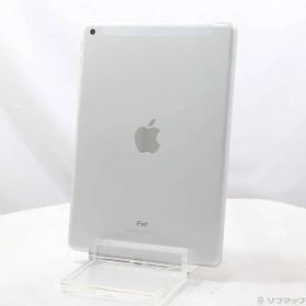 ソフマップ 〔中古品〕 iPad 第6世代 32GB シルバー MR6P2J／A auロック解除SIMフリー【377】