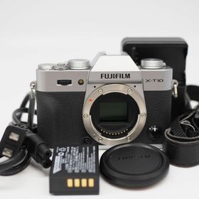 フジフイルム(富士フイルム)の■極上品■ FUJIFILM X-T10 ボディ シルバー(ミラーレス一眼)