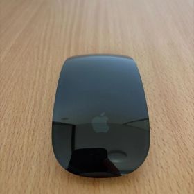 Magic Mouse（USB-C） ブラック（Multi-Touch対応）