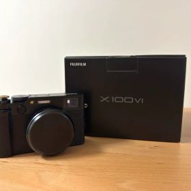新品同様Fujifilm X100VI_2/14新品購入_保証期間内