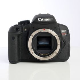 キヤノン(Canon)の【中古】(キヤノン) Canon EOS KISS X7I ボデイ(コンパクトデジタルカメラ)