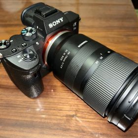 SONY α7 III + TAMRON 28-75mm F/2.8