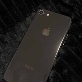 Apple iPhone 8