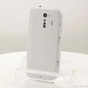 【中古】FUJITSU(富士通） らくらくスマートフォン 32GB ホワイト F-42A docomoロック解除SIMフリー 【269-ud】