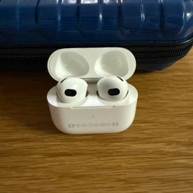 AirPods 第3世代 本体 ホワイト