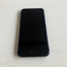 Apple iPhone SE (第3世代) ミッドナイト 本体