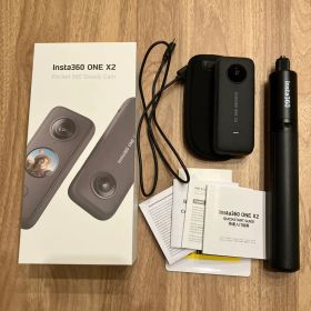 Insta360 ONE X2 本体 付属品付き