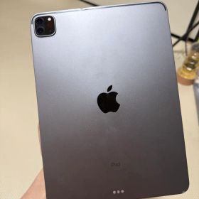 Apple iPad Pro 11 inスペースグレー 本体