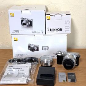 Nikon 1 J5 ダブルレンズキット シルバー ミラーレス