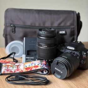 Canon EOS Kiss X7 ダブルズーム＋付属品
