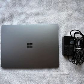 Microsoft Surface Laptop Go 3 office2021