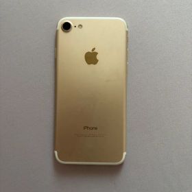 【中古】iPhone7 128GB ゴールド