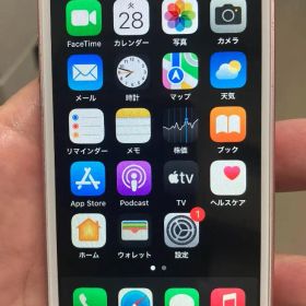 iPhone SE（第1世代）SIMフリー128Ｇ／VoLTE対応ドコモ通話OK