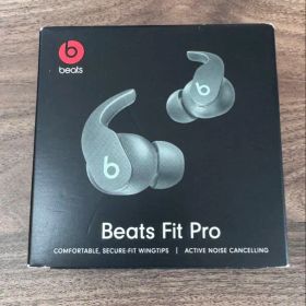 Beats fit pro グレー