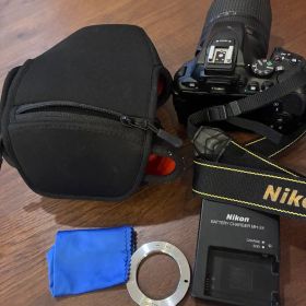 Nikon D5600 デジタル一眼レフ 18-140mm VR レンズキット