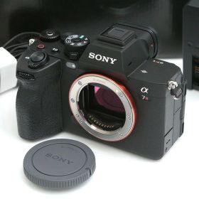 【中古】【極美品】ソニー α7R V ILCE-7RM5 ボディ（センサー清掃済み） CA01-B5398-2Q4 SONY ソニー α Eマウント ミラーレス フルサイズ 手ブレ補正 4K対応
