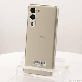 〔中古〕FCNT arrows We2 Plus 256GB シャンパンシルバー M06 楽天 SIMフリー〔305-ud〕