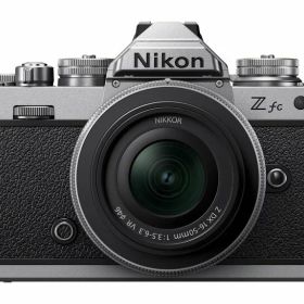 Nikon ミラーレス一眼カメラ Z fc レンズキット NIKKOR Z DX 16-50mm f/3.5-6.3 VR シルバー 付属 ZfcLK16-50SL