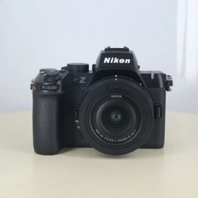 【中古】 (ニコン) Nikon Z50II+Z DX16-50/3.5-6.3 VR【中古カメラ デジタル一眼】 ランク：AB