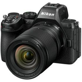 【ポイント10倍】 ニコン デジタル一眼カメラ Z5II 24-105 レンズキット 【P10倍】