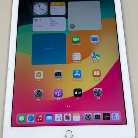 電池86％ SIMフリー iPad (第6世代) 128GB シルバー