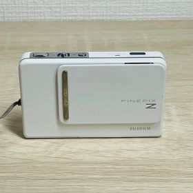 FinePix Z30 楽天市場の新品＆中古最安値 | ネット最安値の価格比較