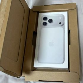 Apple iPhone 17promax 256gb シルバー Sim フリ