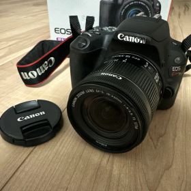 Canon EOS Kiss X9 レンズセット