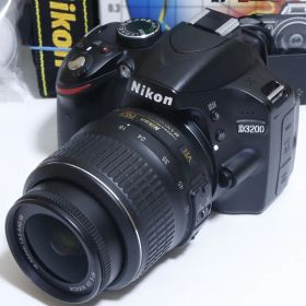 ★スマホに送れる一眼レフ★高画質2416万画素★ ニコン D3200VRレンズ