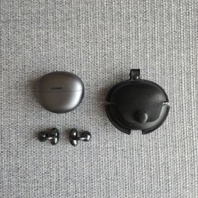 [美品] HUAWEI FreeClip (おまけ付き)