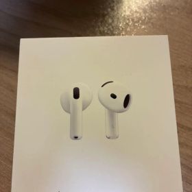 新品、未使用品 Apple AirPods 4 本体