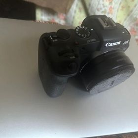 CANON EOS RP Mirrorless camera