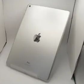 【中古】Apple 【Wi-Fi】 iPad（第8世代/2020） 32GB シルバー MYLA2J/A【川崎駅前】保証期間１ヶ月【ランクB】