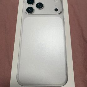 新品 iPhone17promax 256GB シルバー SIMフリー