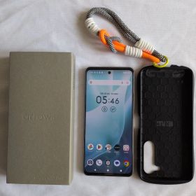 【極美品】arrows We2 Plus M06 12GB/256GB グレー
