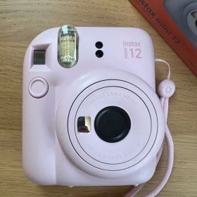 instax mini 12 ピンク