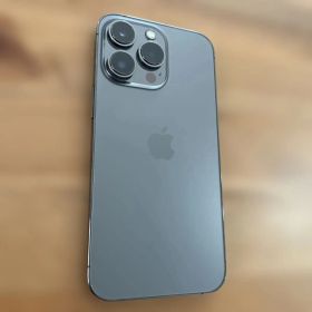 Apple iPhone 13 Pro 256GB グラファイト 本体