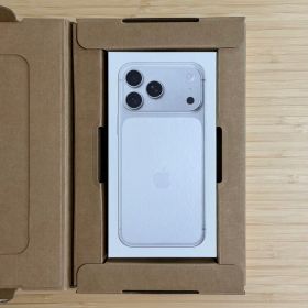 【新品未開封】iPhone 17 Pro MAX 256GB シルバー 本体