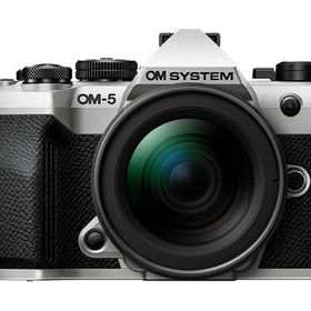 OMデジタルソリューションズ デジタル一眼カメラ OM SYSTEM OM-5 Mark II 12-45mm F4.0 PRO レンズキット [シルバー]