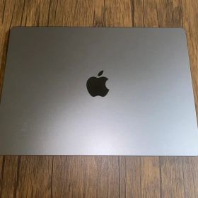 【値下げしました】MacBook Pro M3 14インチ 16GB 512GB