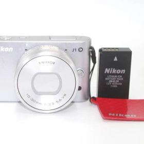 Nikon 1 J1 NIKKOR 10-30mm VR PD-ZOOM
