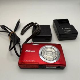 【動作確認済】Nikon COOLPIX A100 赤 デジタルカメラ
