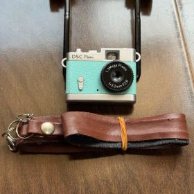【動作確認済/ストラップ付】Kenko トイデジタルカメラ DSC Pieni