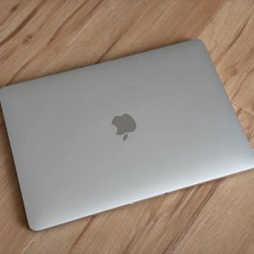【訳アリ】Apple MacBook Pro 13" 2016 (4ポート)