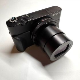 SONY Cyber-shot DSC-RX100M5