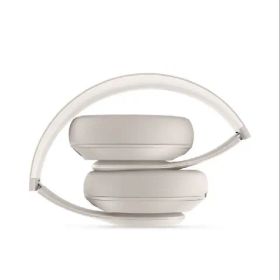 Beats Studio Pro ワイヤレスヘッドフォン サンドストーン
